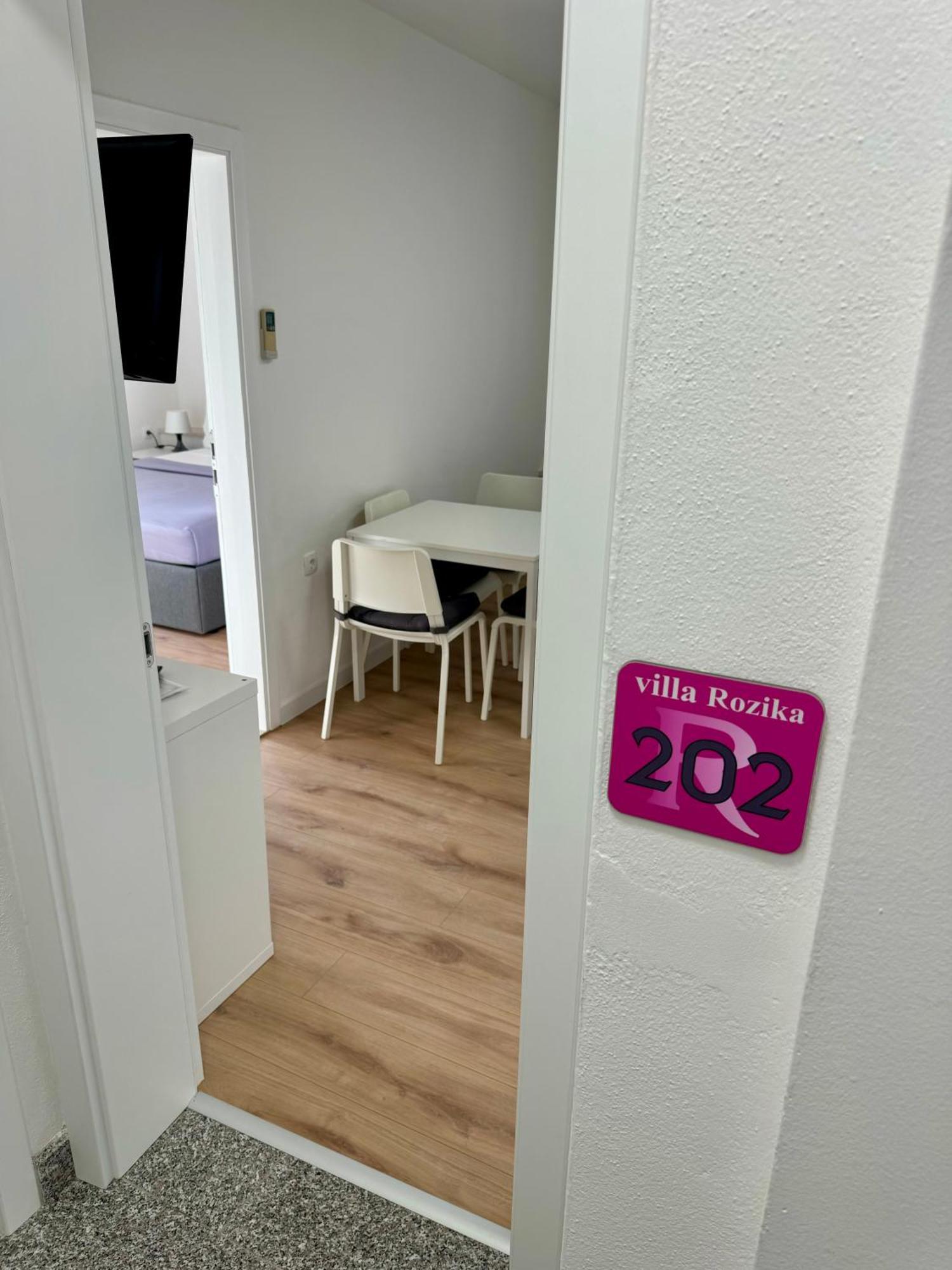Villa Rozika Baška Voda Zewnętrze zdjęcie