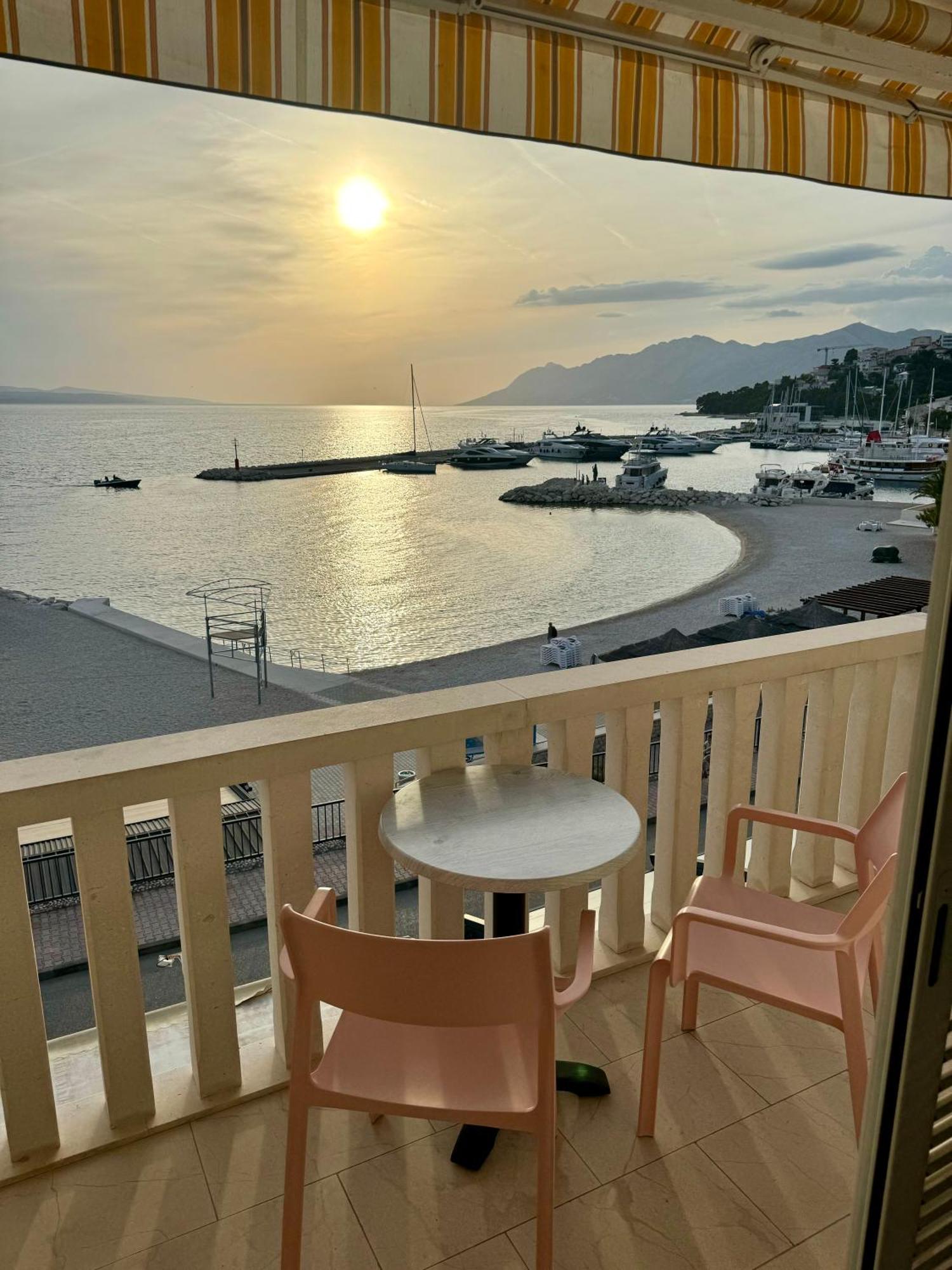 Villa Rozika Baška Voda Zewnętrze zdjęcie